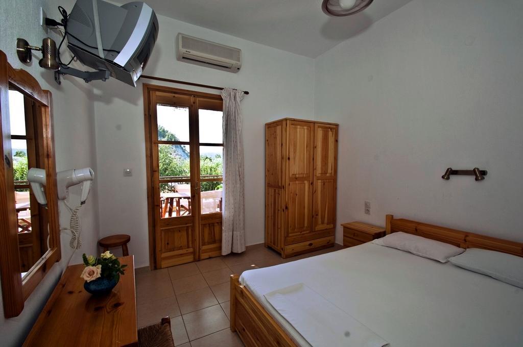 Athina Apartments Neo Klima Dış mekan fotoğraf