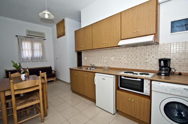 Athina Apartments Neo Klima Oda fotoğraf